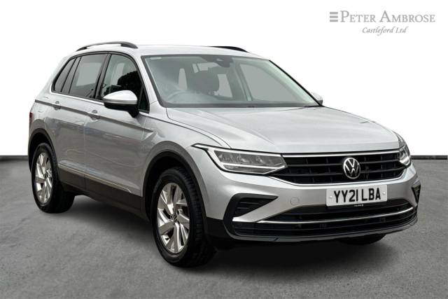 Volkswagen Tiguan 1.5 TSI 150 Life 5dr DSG Estate Petrol SILVER