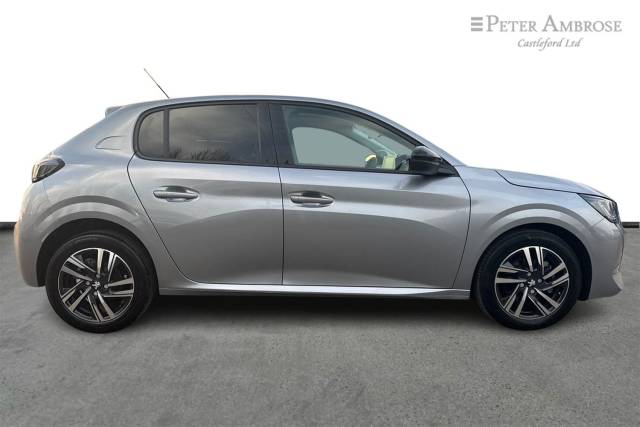 2023 Peugeot 208 1.2 PureTech 100 Allure Premium + 5dr EAT8