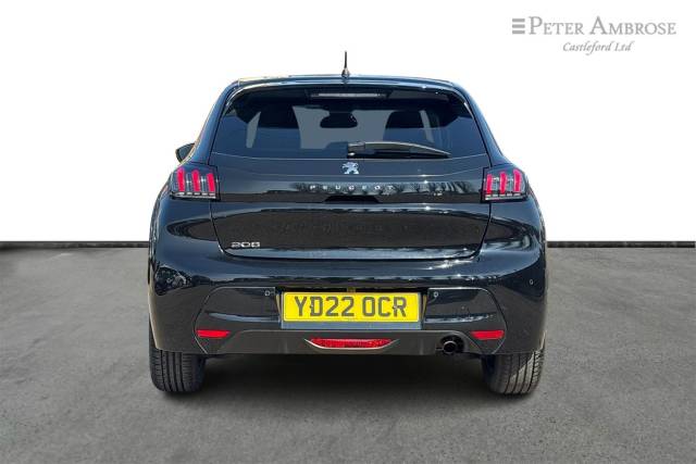 2022 Peugeot 208 1.2 PureTech 100 Allure Premium 5dr