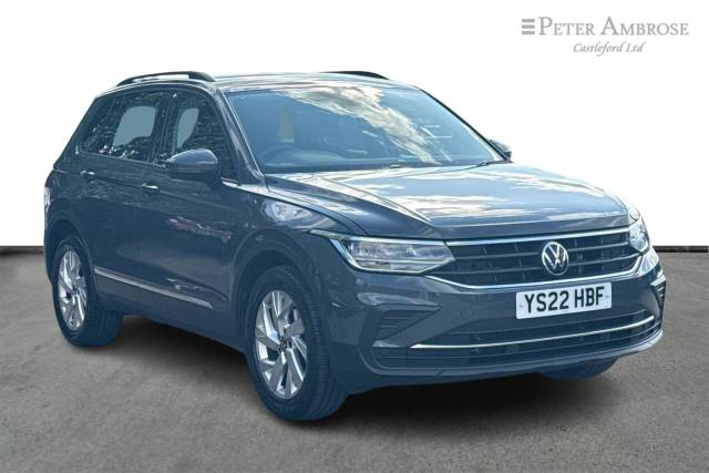 Volkswagen Tiguan 1.5 TSI 150 Life 5dr DSG Estate Petrol GREY
