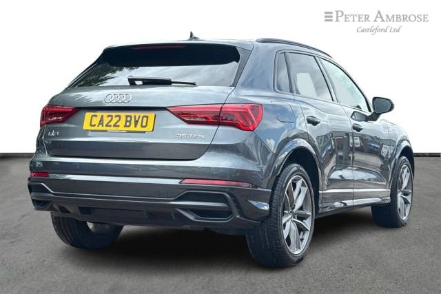 2022 Audi Q3 1.5 35 TFSI Black Edition 5dr