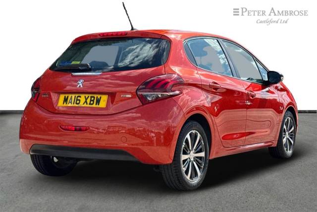 2016 Peugeot 208 1.2 PureTech XS-White 5dr