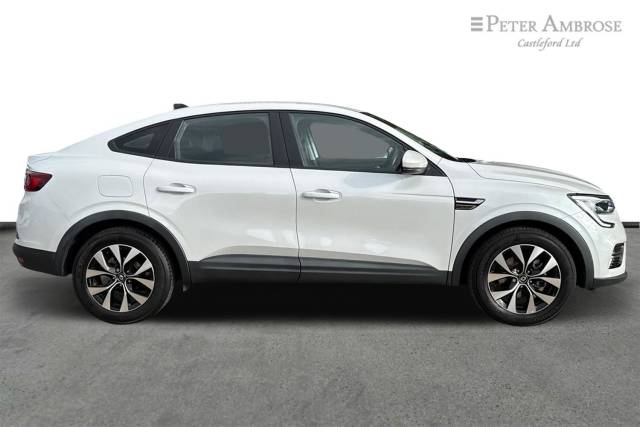 2022 Renault Arkana 1.6 E-TECH Hybrid 145 Iconic 5dr Auto
