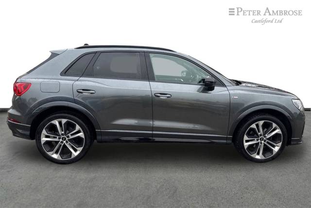 2023 Audi Q3 1.5 35 TFSI Black Edition 5dr S Tronic
