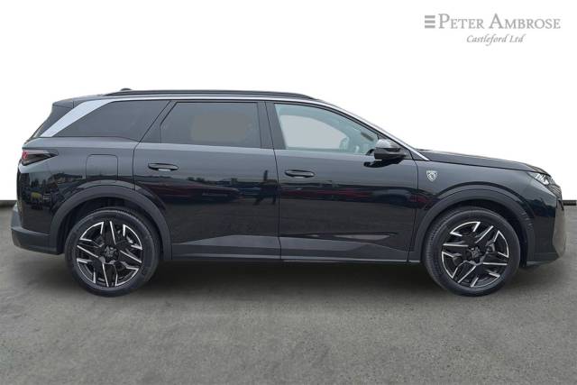 2024 Peugeot 5008 1.2 Hybrid 136 GT 5dr e-DSC6