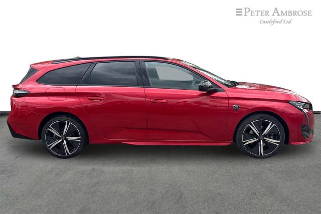 2025 Peugeot 308 SW 1.2 Hybrid 136 GT 5dr e-DSC6
