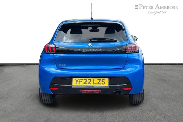 2022 Peugeot 208 1.2 PureTech 100 Allure Premium 5dr