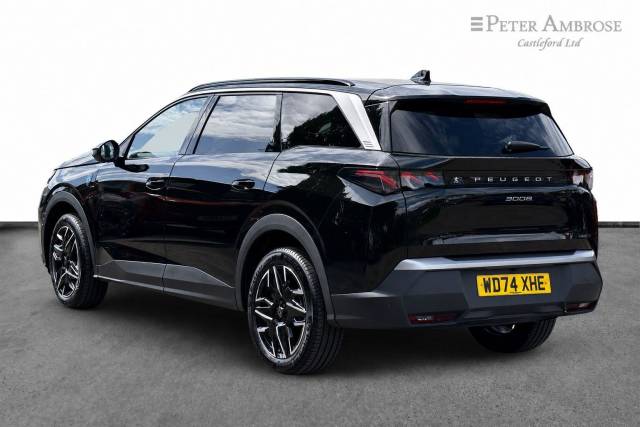 2025 Peugeot 5008 1.2 Hybrid 136 GT 5dr e-DSC6