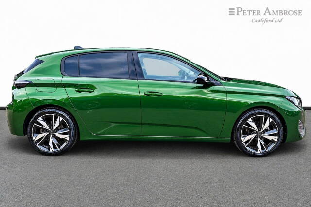 2022 Peugeot 308 1.2 PureTech Allure 5dr EAT8